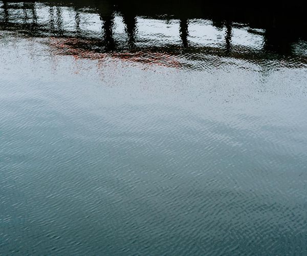 Abstract image of gentle waves of air, representing breathing.